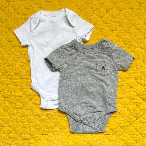 Baby GAP Bodysuit Bundle - White/Grey - Picture 1 of 6